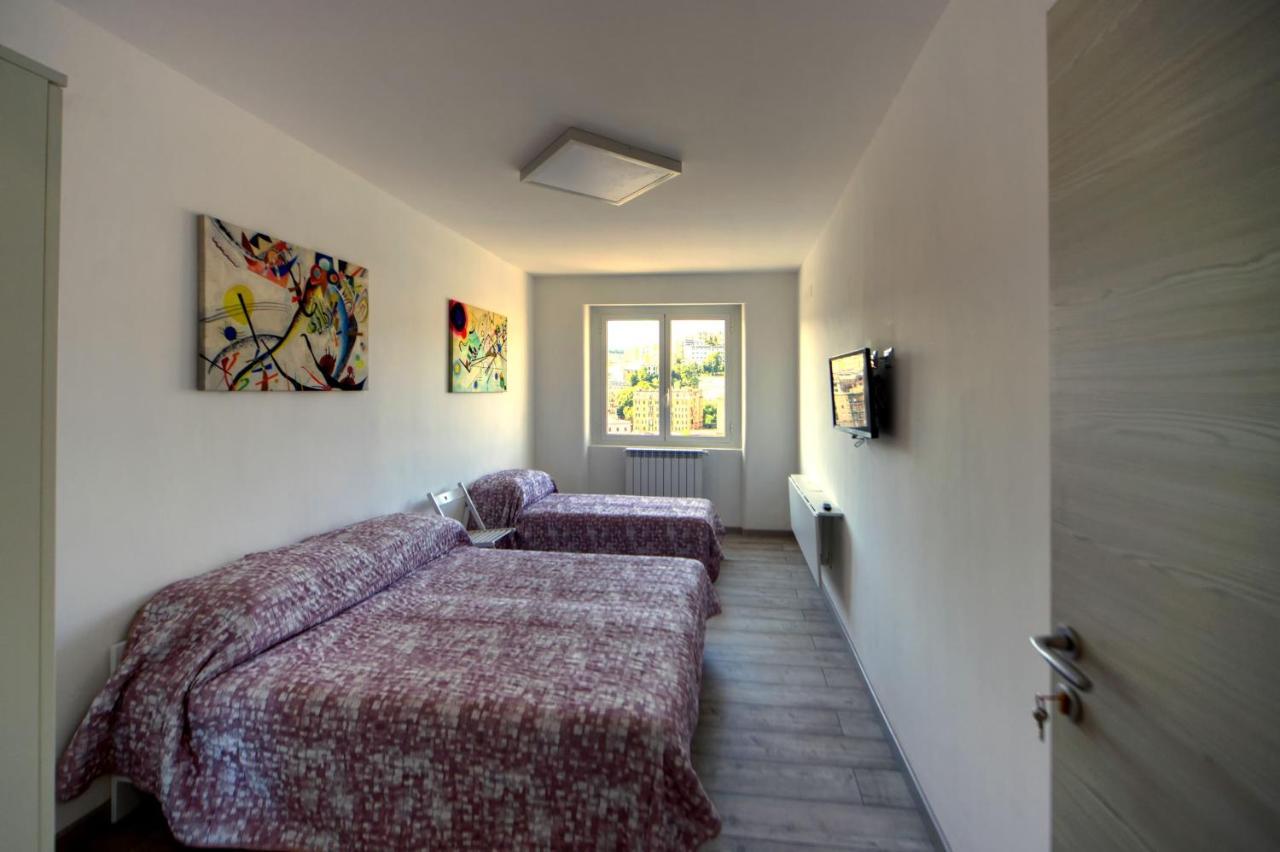 Suite Eleven Генуа Екстериор снимка