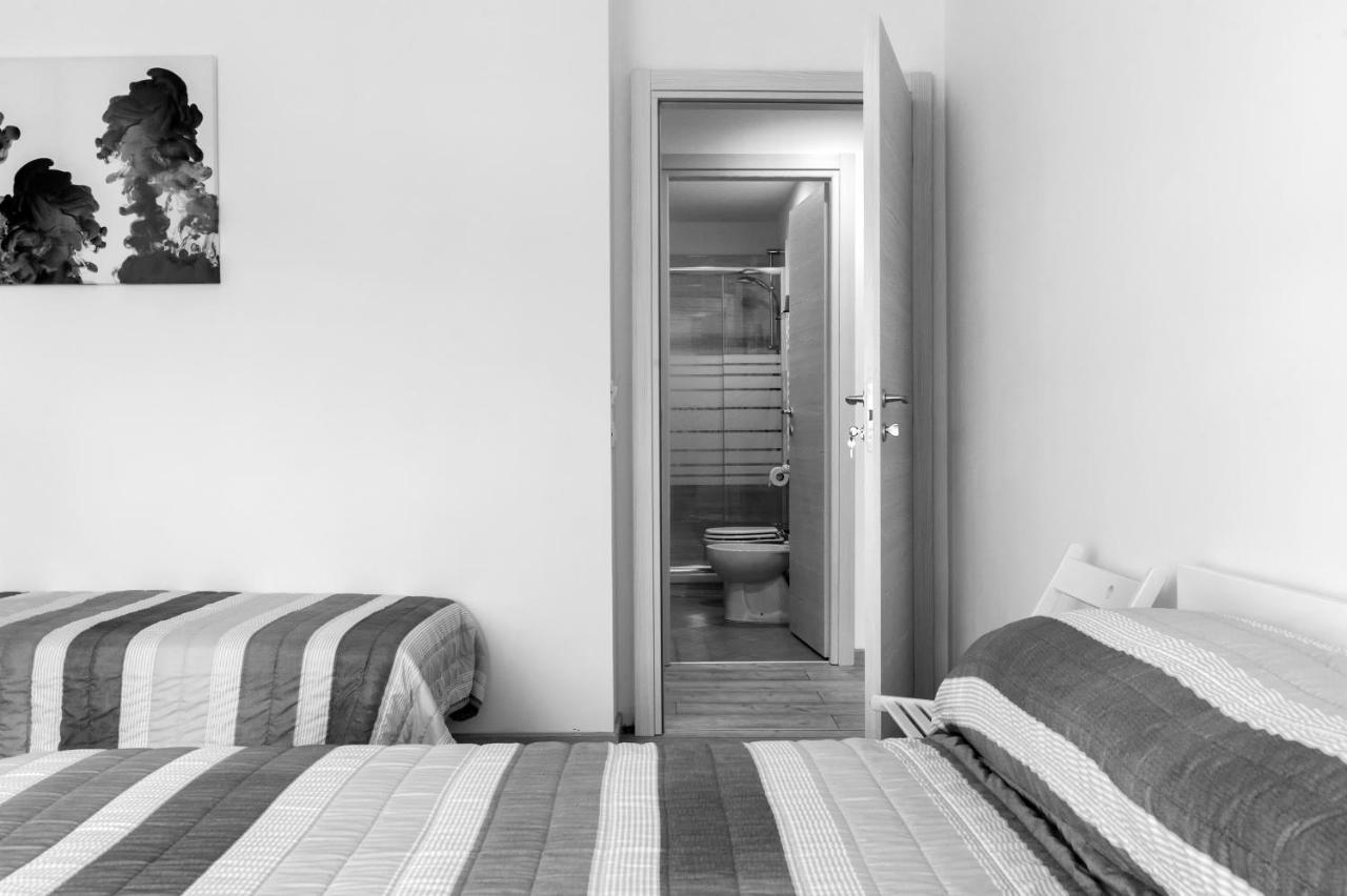 Suite Eleven Генуа Екстериор снимка
